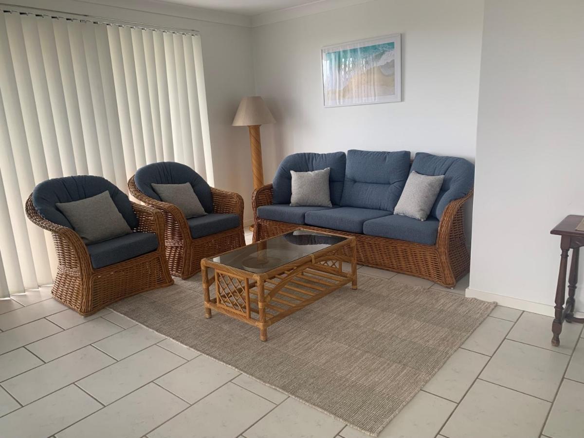 Apartment Hi Surf Unit 2, 92 Head Street, *